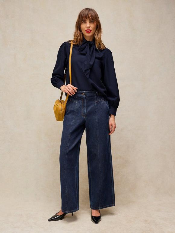 FLEUR TIE NECK TOP