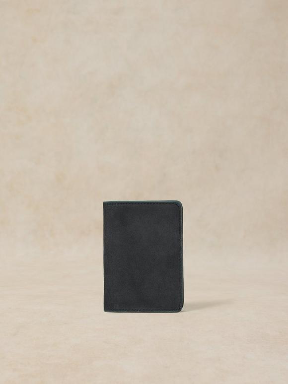 TRAVEL STUFF PASSPORT HOLDER