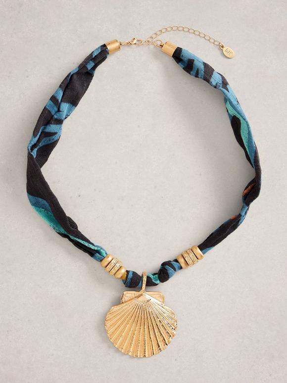 Shell Pendant Scarf Necklace