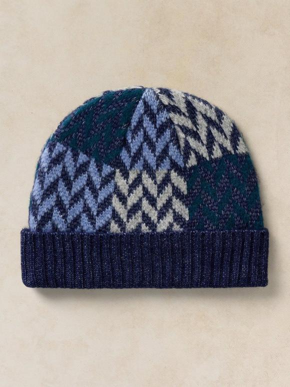 STITCH DETAIL HAT