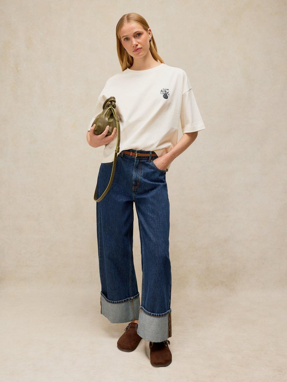 KATYA EMBROIDERED TEE