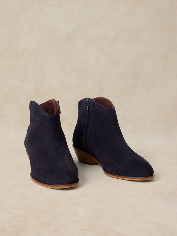 MAE SUEDE ANKLE BOOT