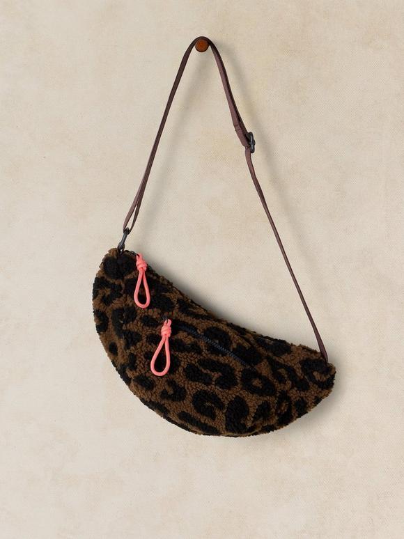 MEADOW BORG CROSSBODY