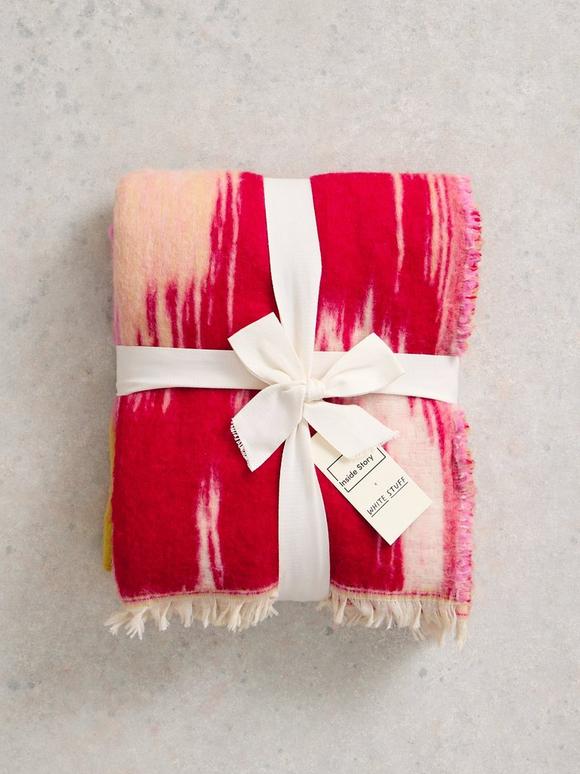 Inside Story Throw