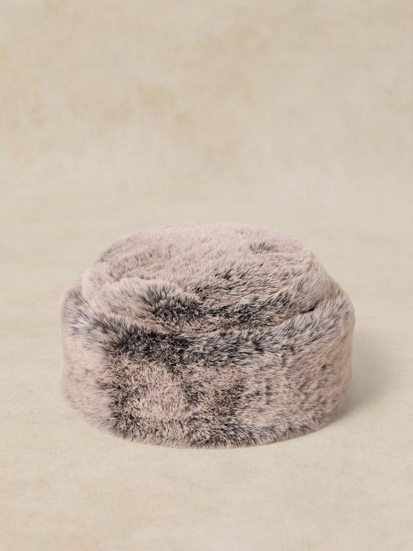 FAUX FUR HAT