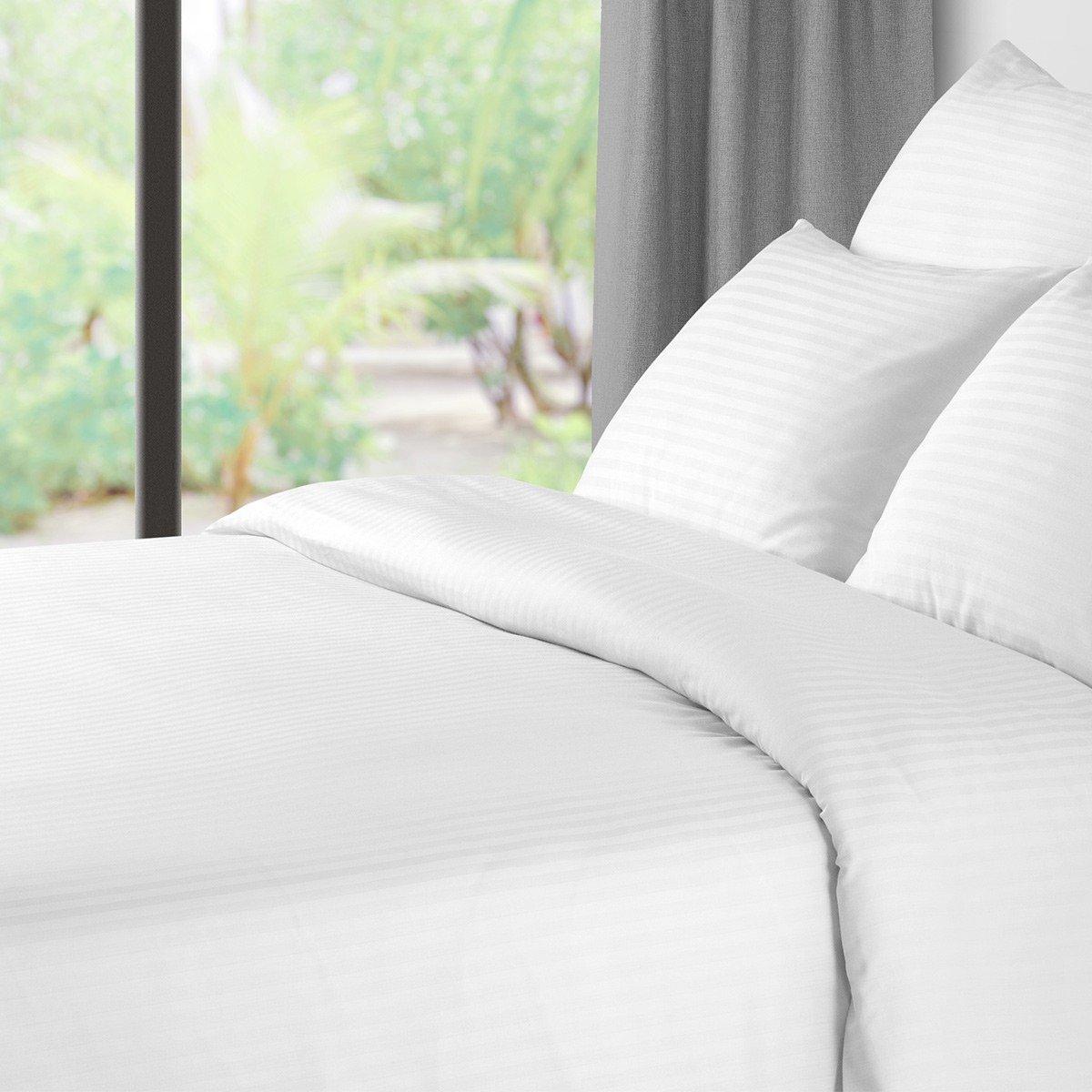 

The white collection duvet cover set white 220 x 240 cm