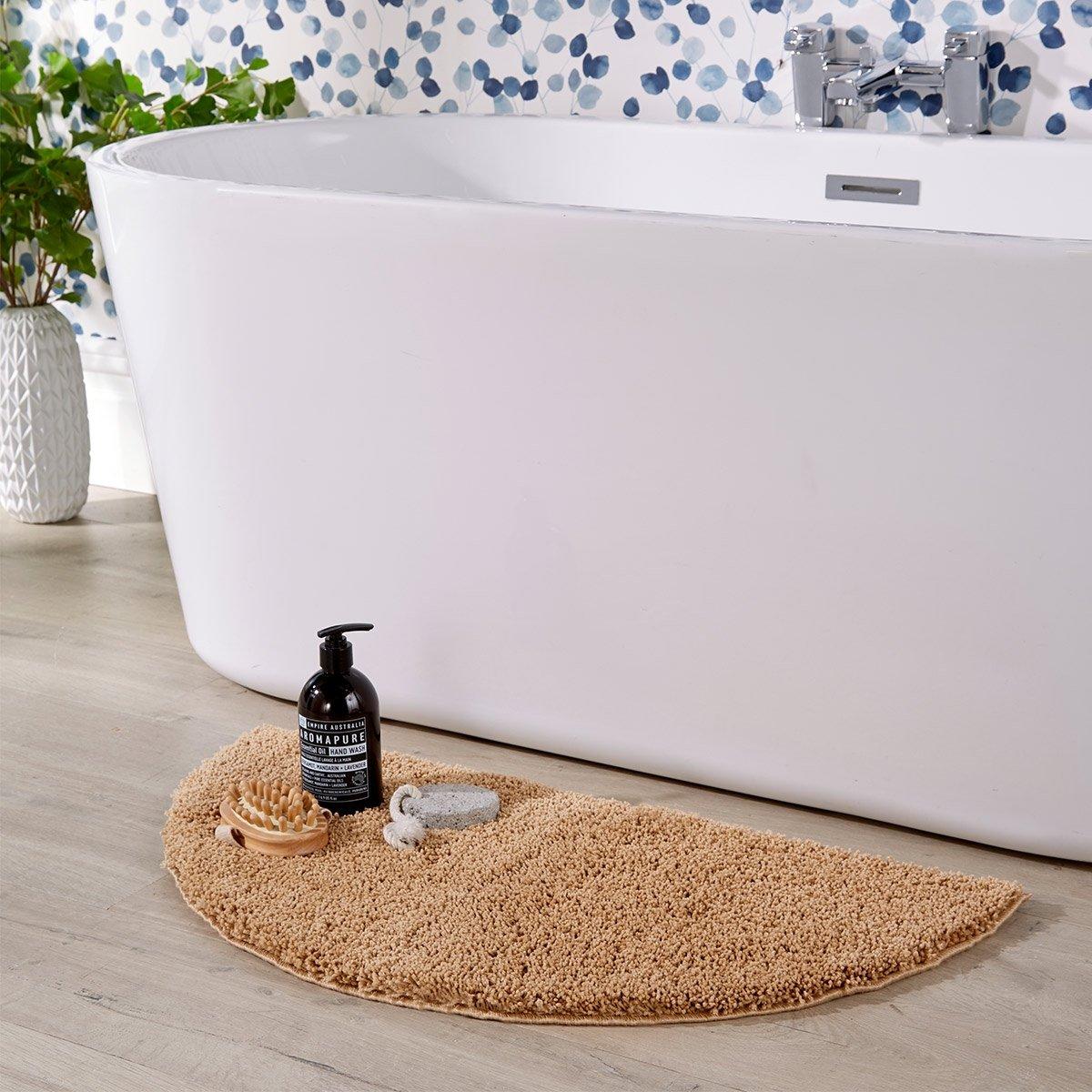 

Kingsley bath mat semi circle mocha 80 cm