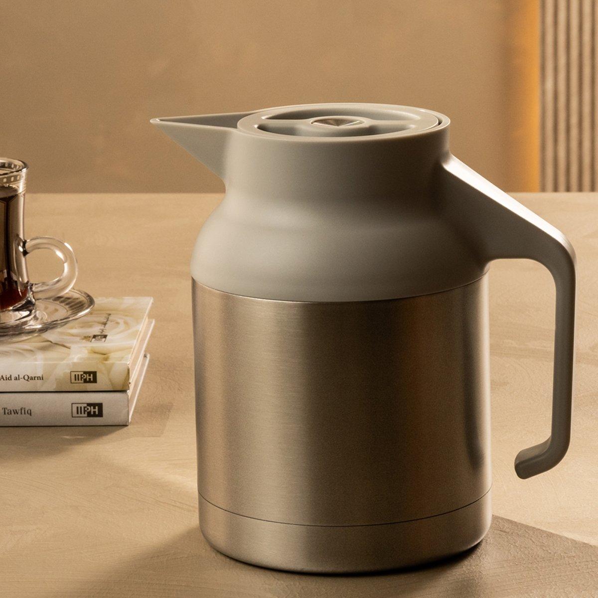 

Nova tea server silver 20. 1x14x20 cm