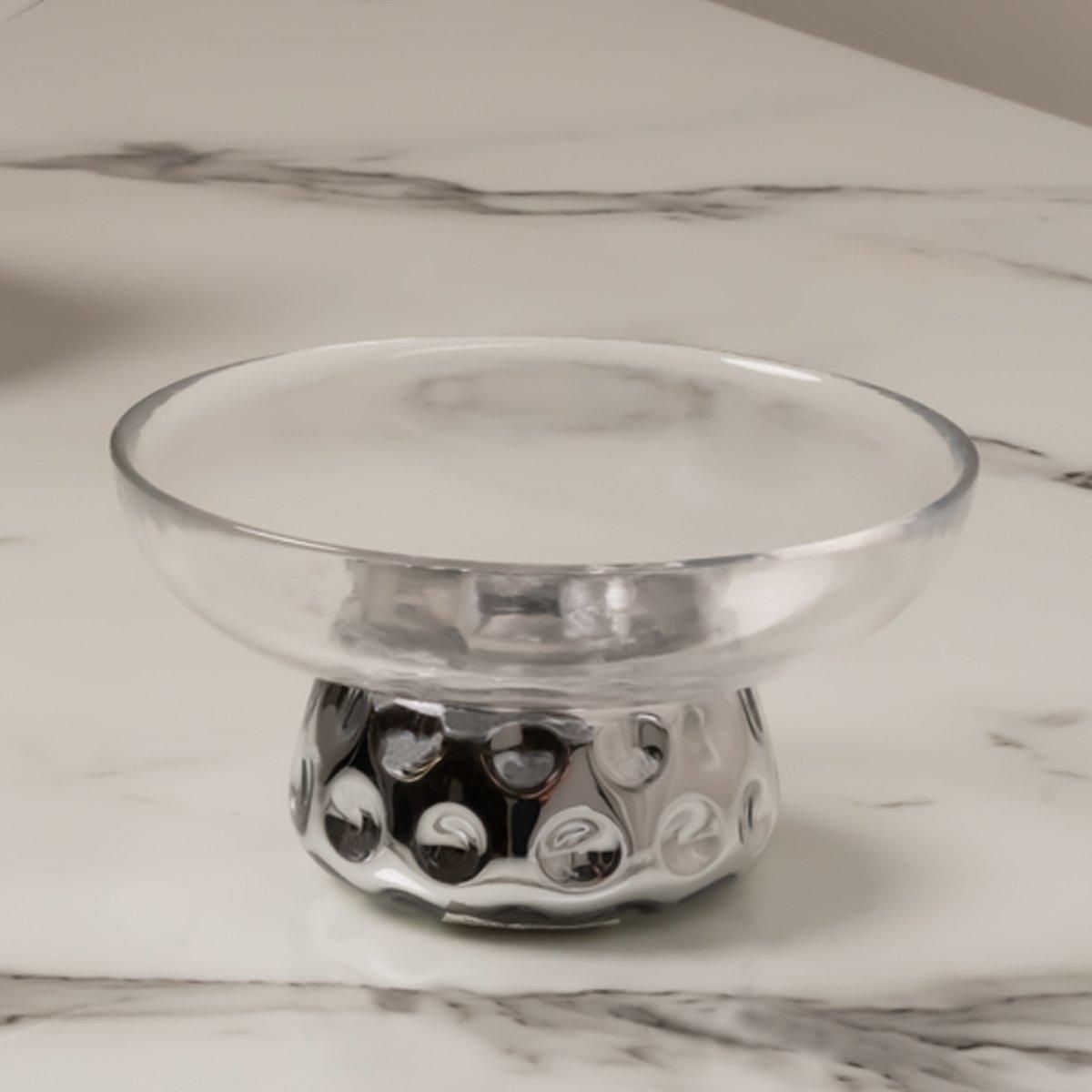 

Hammered metal bowl silver 25. 5x25. 5x13 cm