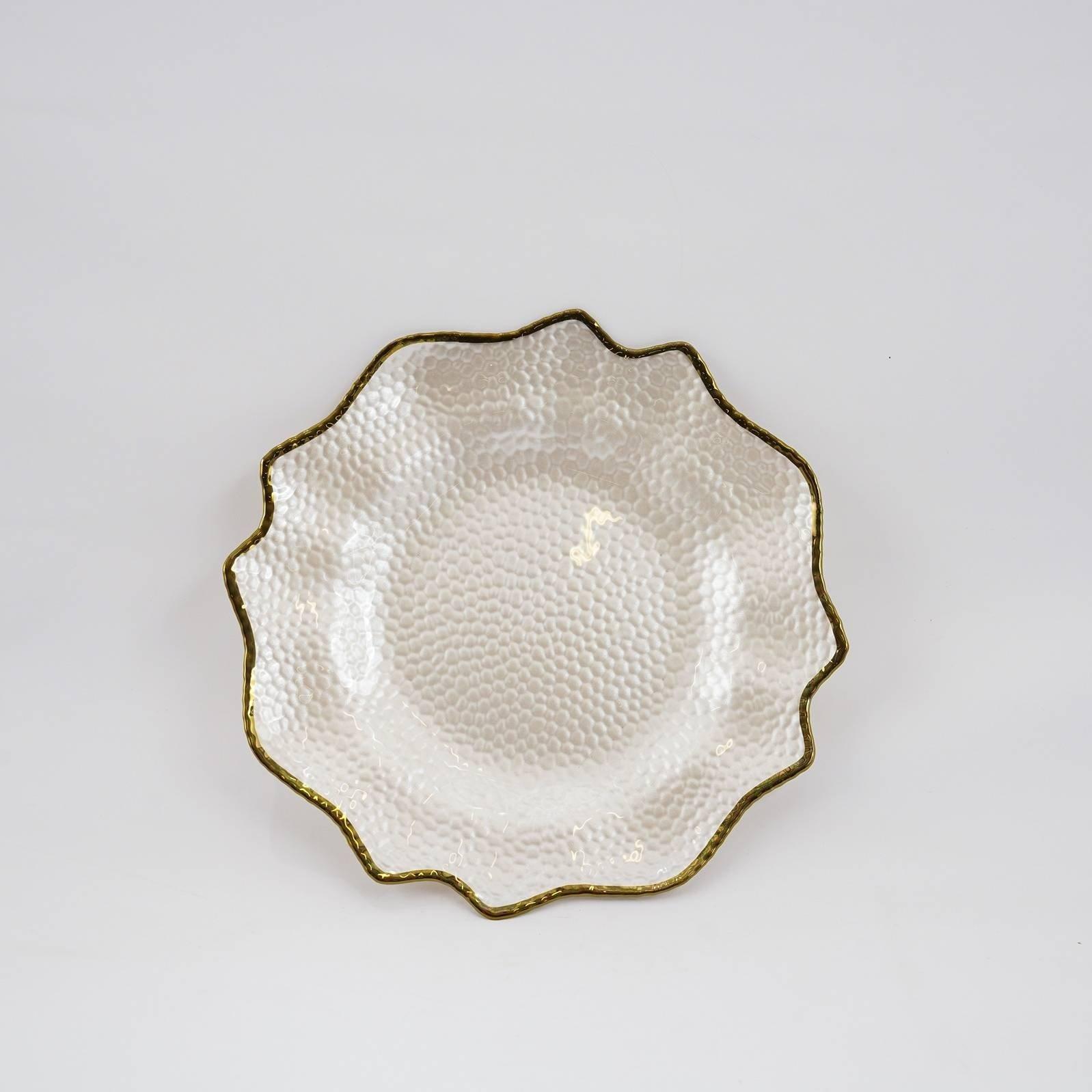 

Jasmine charger plate white