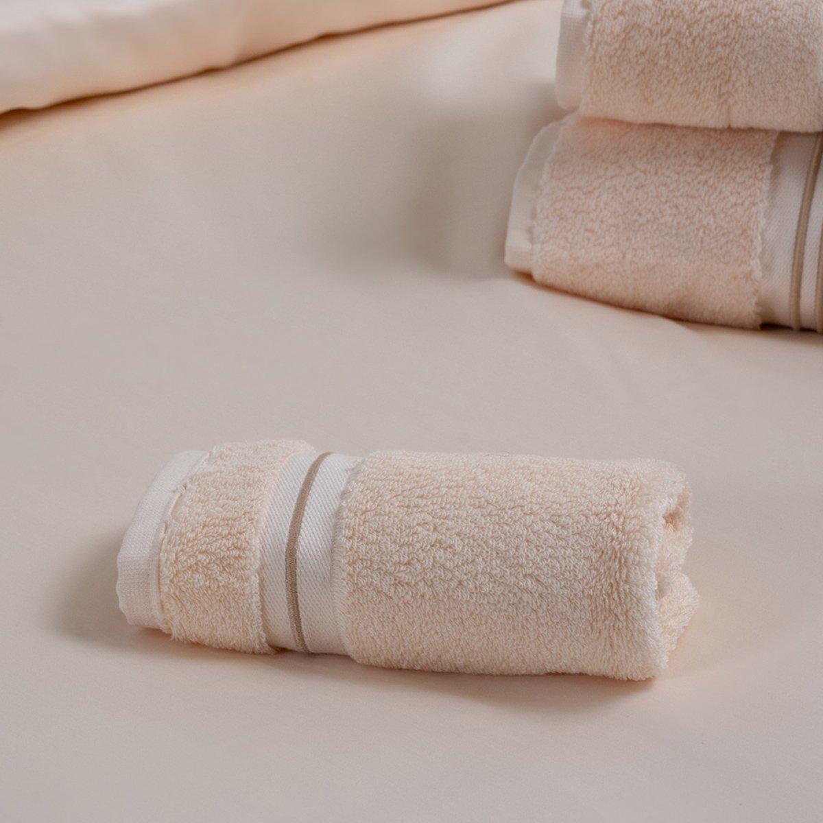 

Spencer face cloth ivory 30x30 cm