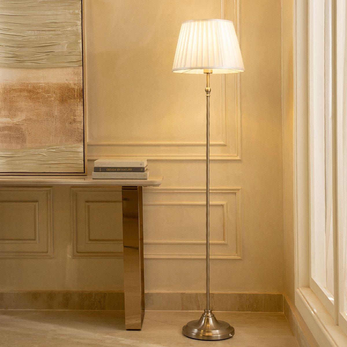 

Villa floor lamp white 152x36 cm