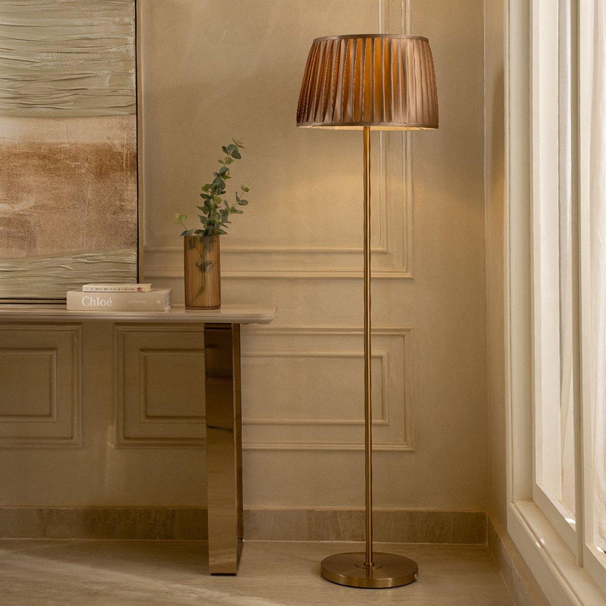 

Villa floor lamp brown 154x40 cm