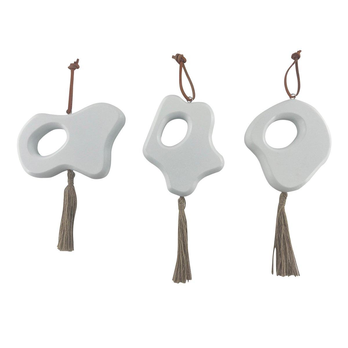 

Formless hang decoration white 11x2. 5x36 cm