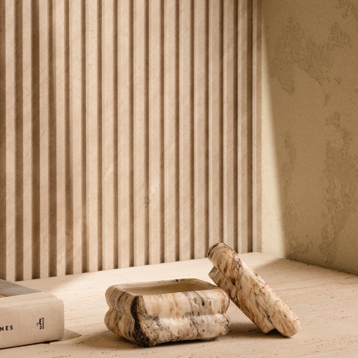 

Marble deco box beige 9. 3x6. 7x6. 5 cm