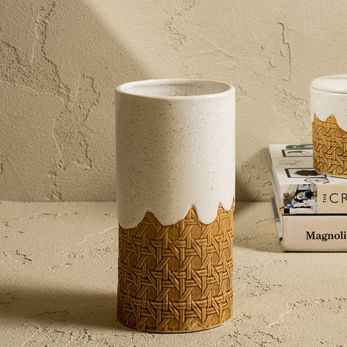 

Cane vase beige 12. 8x12. 8x24 cm