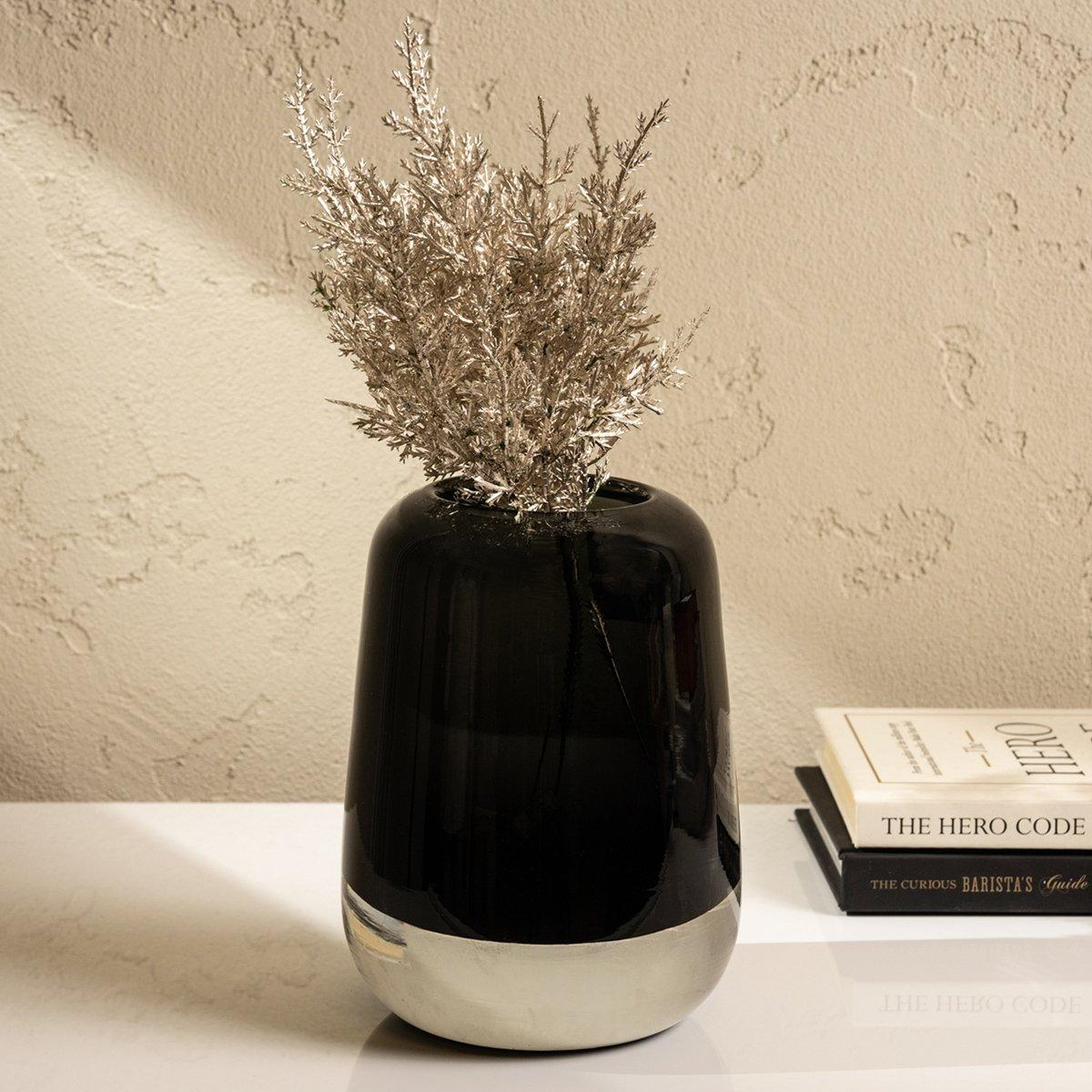 

Dana glass vase dark grey 12. 5x12. 5x17 cm