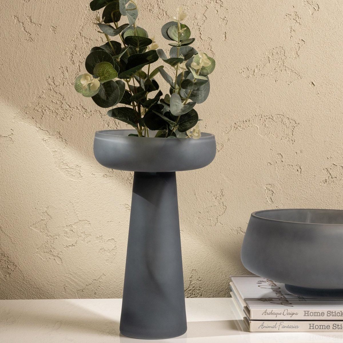 

Shady glass vase blue 16. 6x16. 6x27 cm