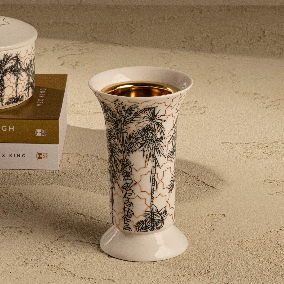 

Facilla mubakhar black 8. 5x8. 5x14. 5 cm