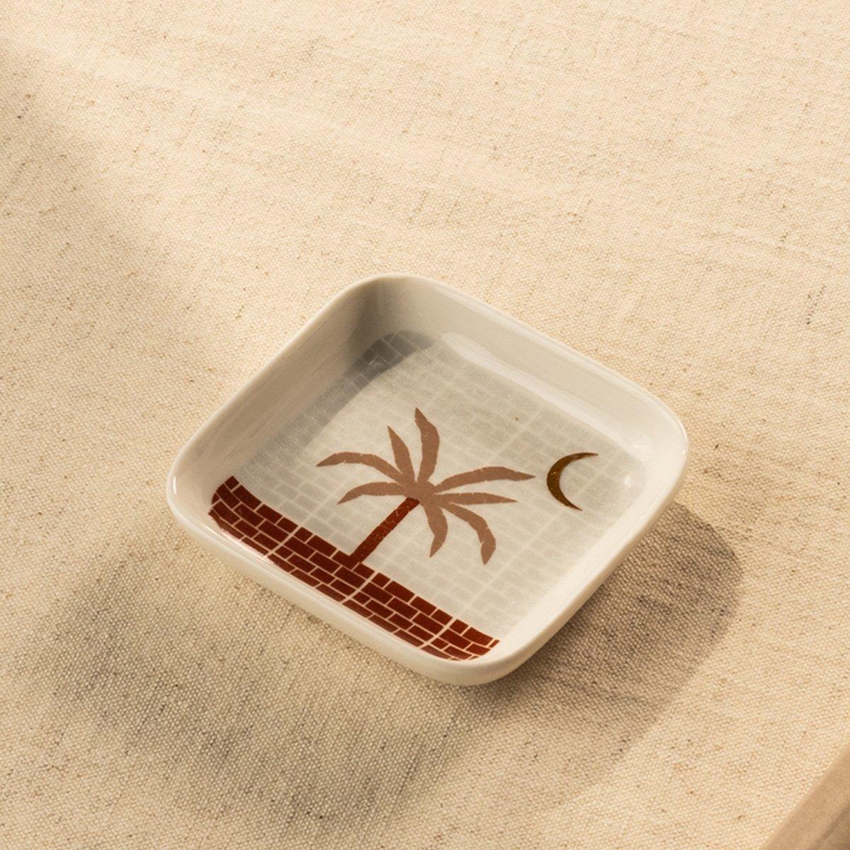 

Jibla tong plate beige 8. 5x8. 5x1. 8 cm