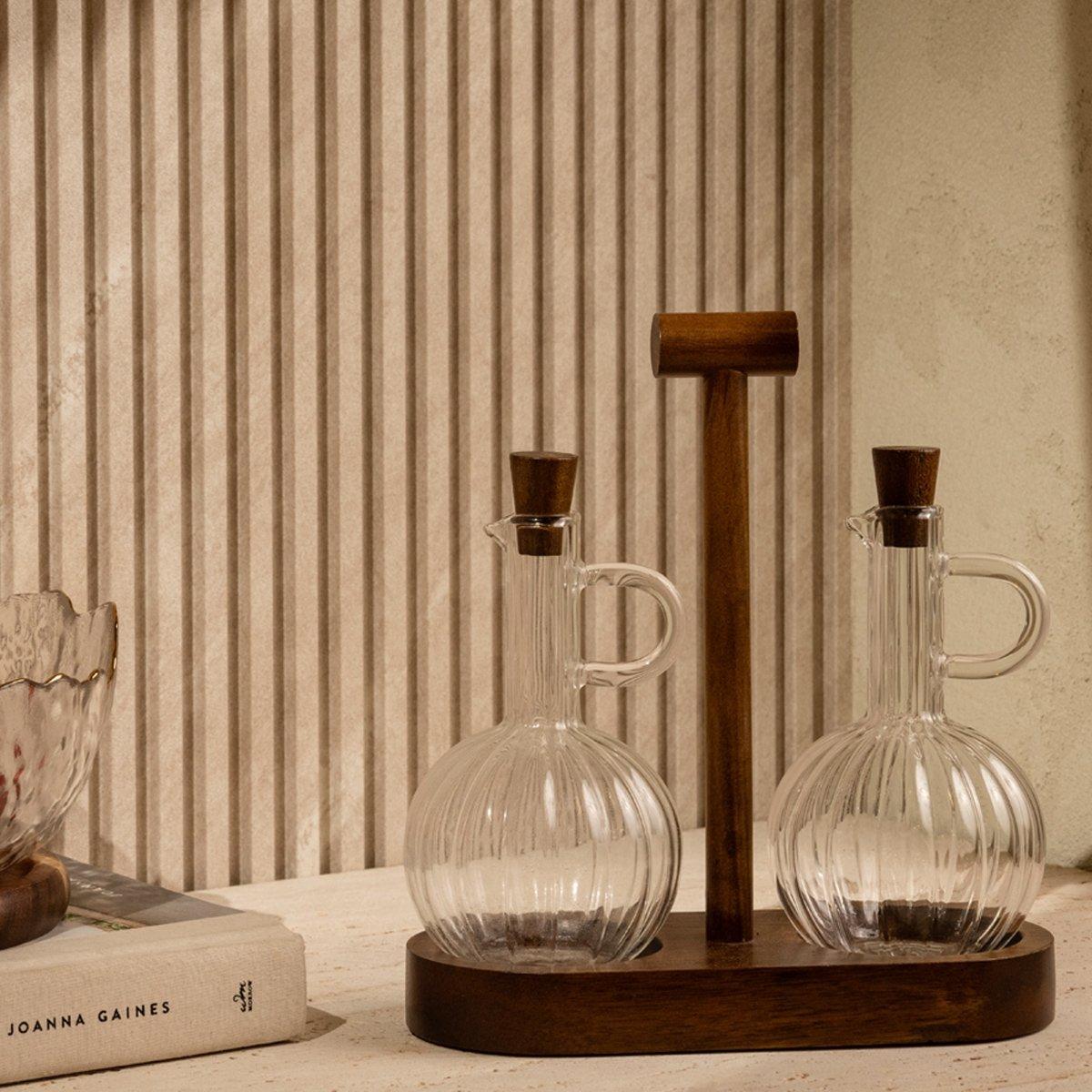 

Ribbed condiment bottle set brown 21x9. 5x20. 5 cm