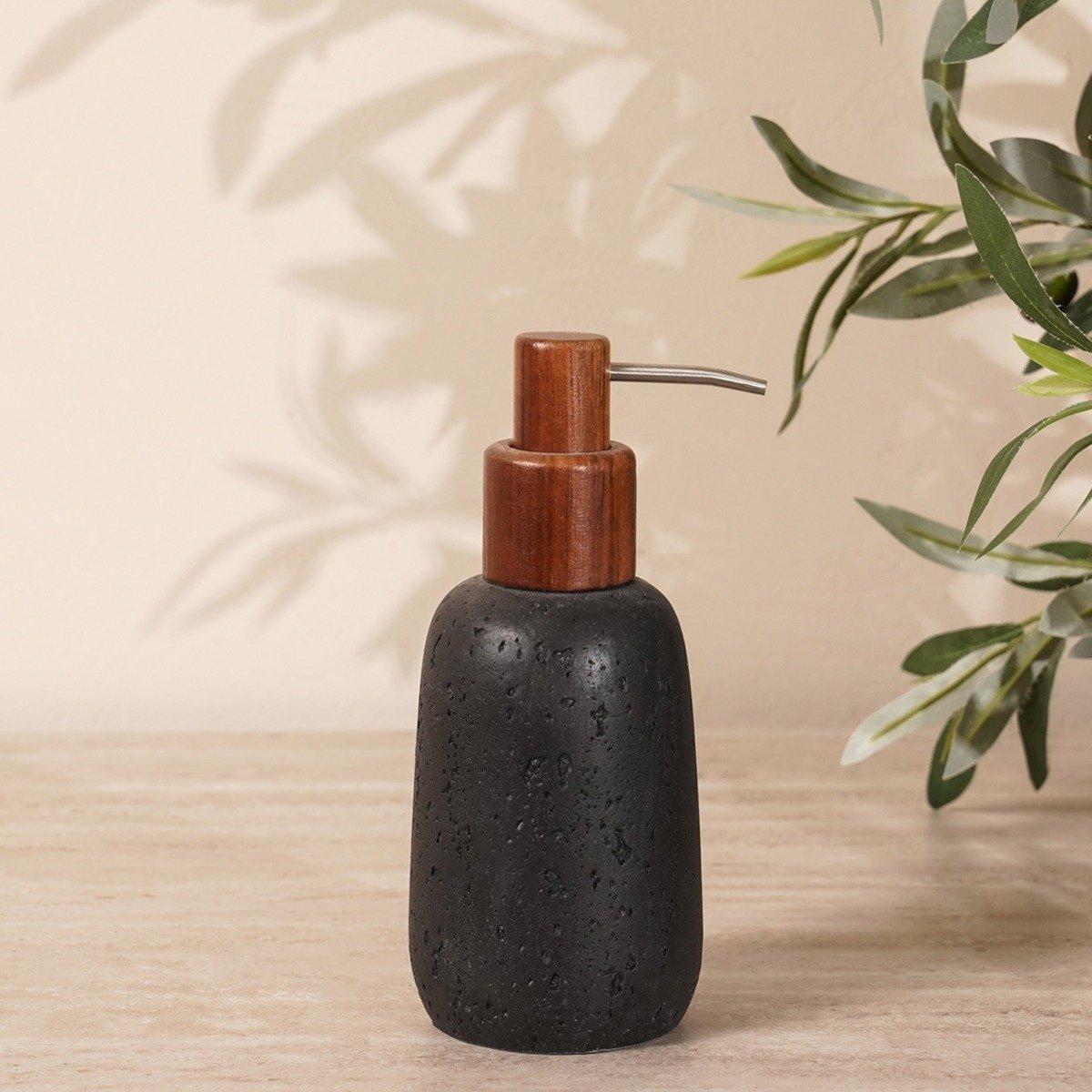 

Dolo soap dispenser black