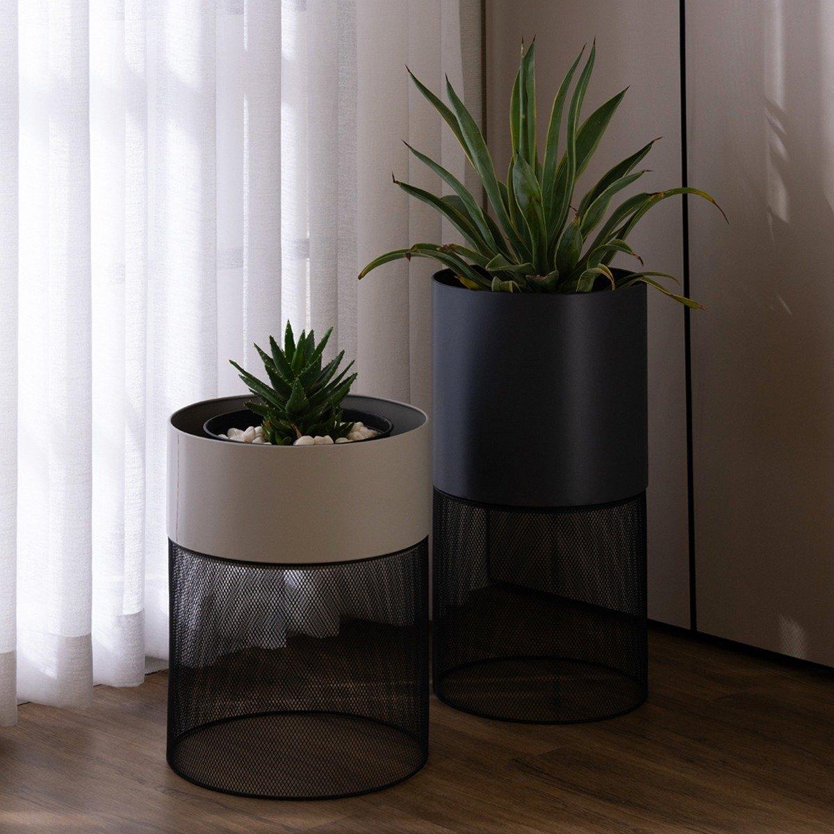 

Naia planter grey 30x30x60 cm