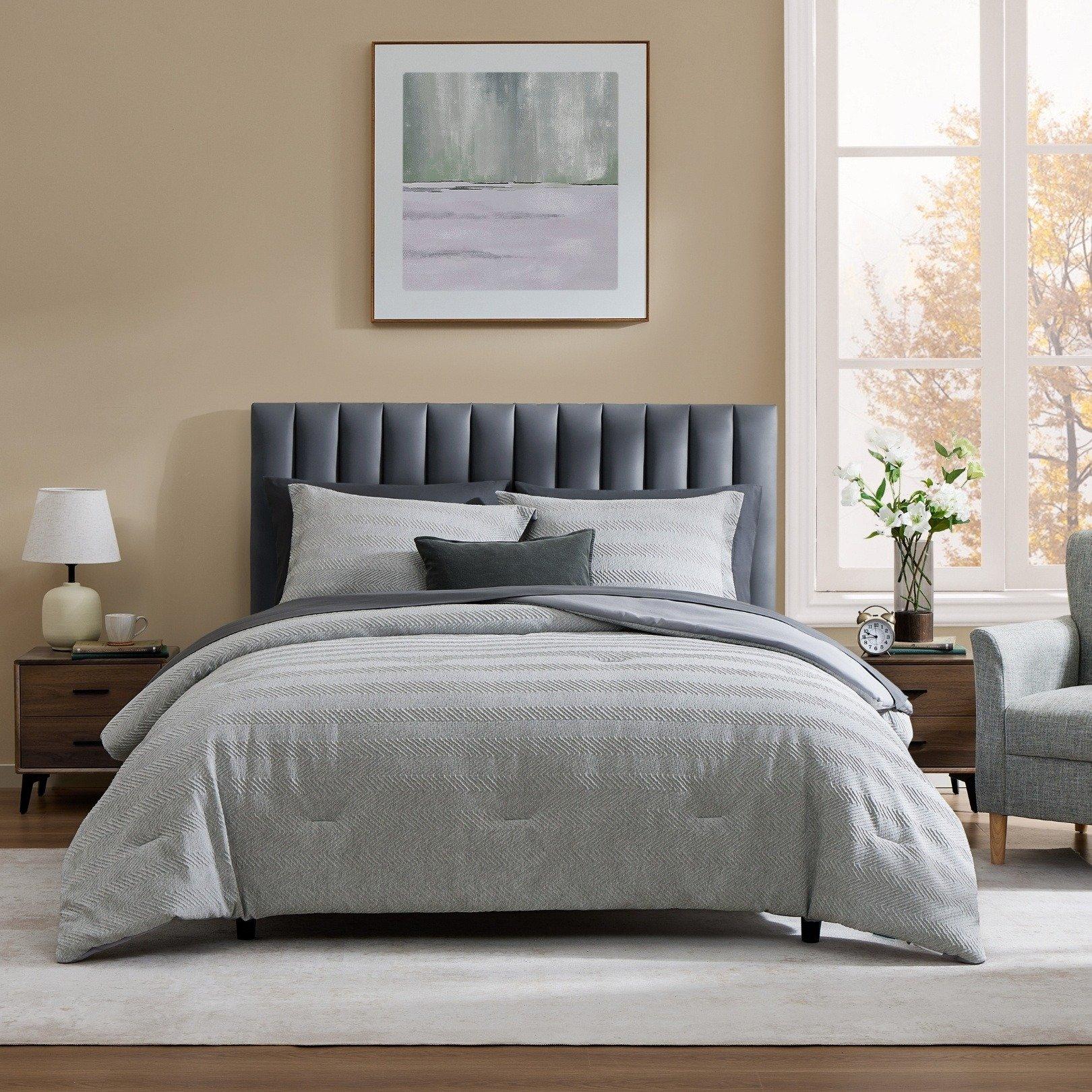 

Chevron 5pcs bed in a bag comforter set grey 180x220 cm