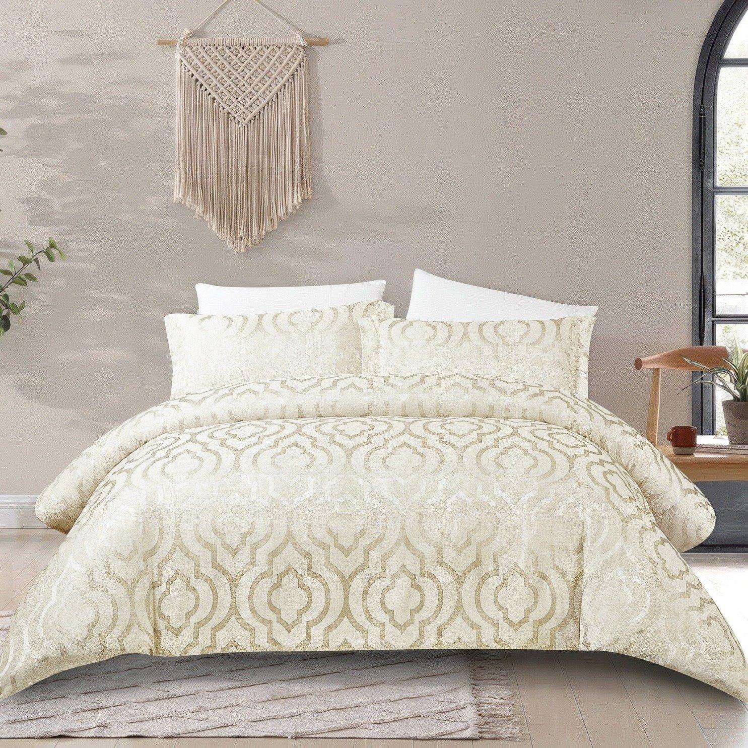 

Lia 5pcs luxury jacquard comforter set gold 240x260 cm