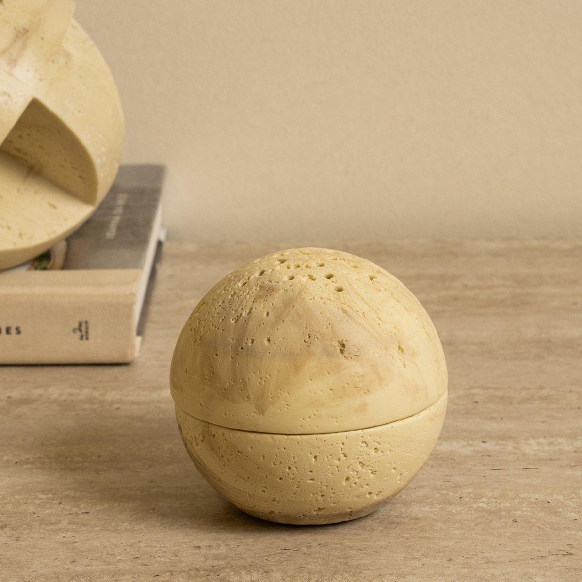 

Moon resin mubkhar beige 10. 8x10. 8x10. 3 cm