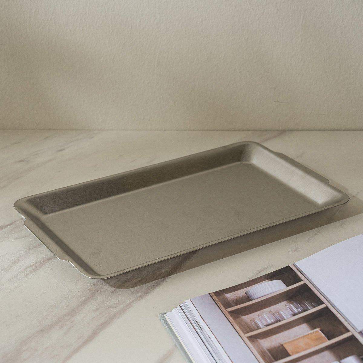

Phan stainless steel metal deco tray silver 22. 5x14. 5x1. 3 cm