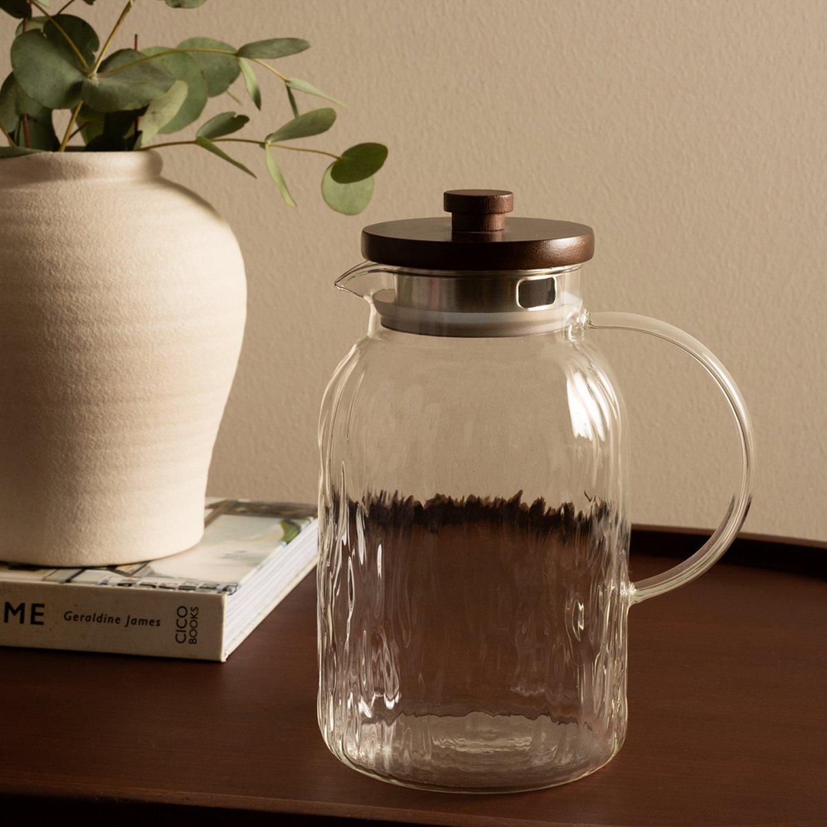 

Woody glass pitcher clear 11x9. 8x24 cm