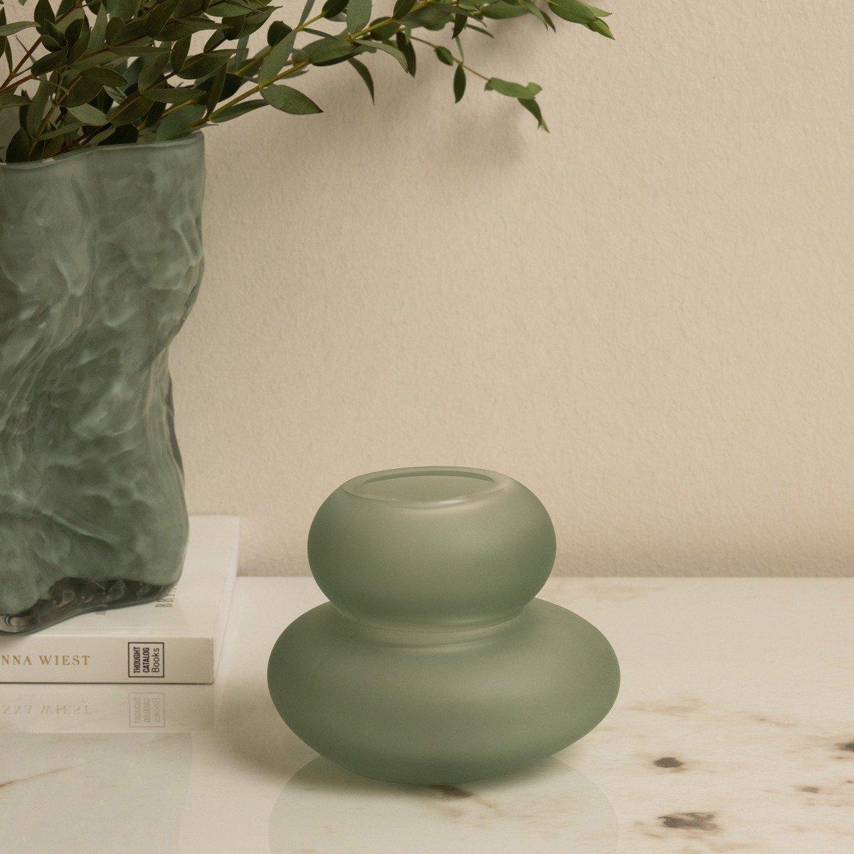 

Blasen glass bud vase green 10. 5x8x8. 5 cm