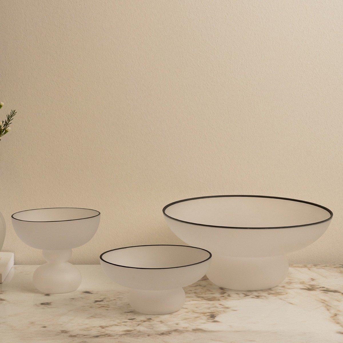 

Blasen candle holder white d:10 x h:10. 9 cm