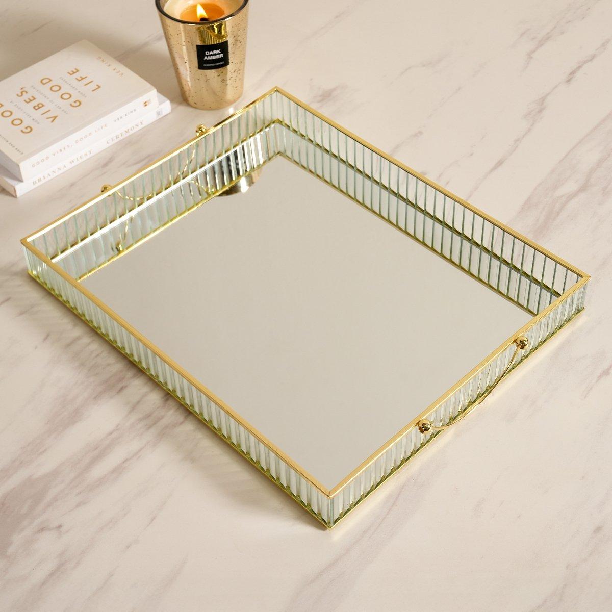 

Seamus metal tray gold 41x33x4. 5 cm