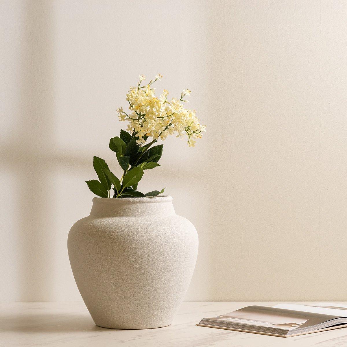 

White lilac single stem flower 75 cm