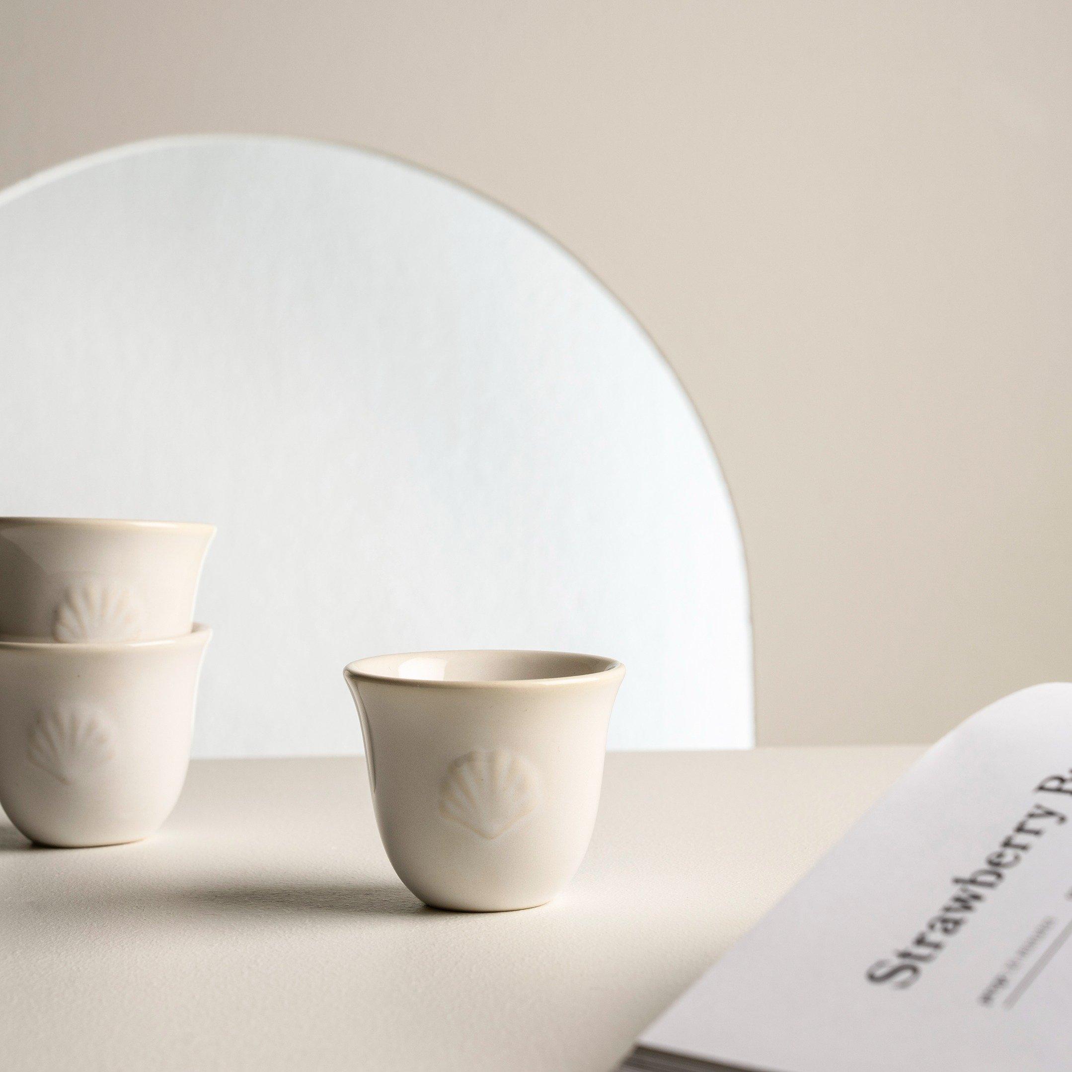 

Lulu embossed gahwa cup set 6pcs white