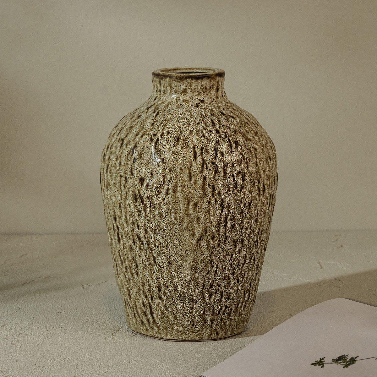 

Petra vase brown 17x17x25 cm