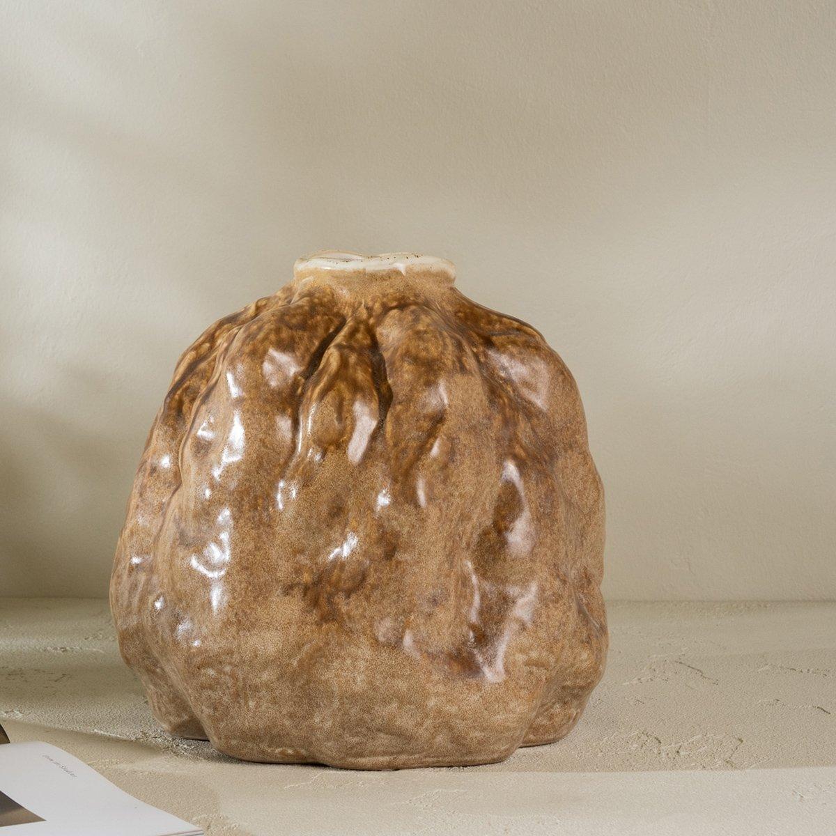 

Damaris vase brown 30x29. 3x30 cm