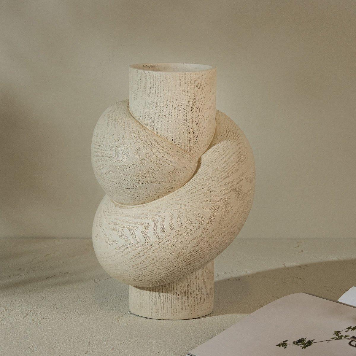 

Twister vase beige 20. 5x20. 5x30. 5 cm