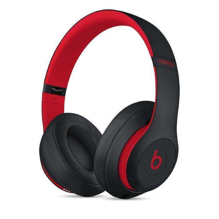

Beats studio3 decadecollection wireless over-ear headphones, mx422zm/a Black/red