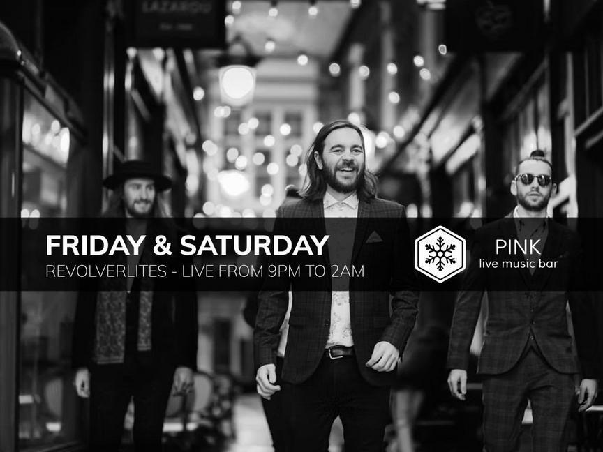 Musique live par Revolverlites