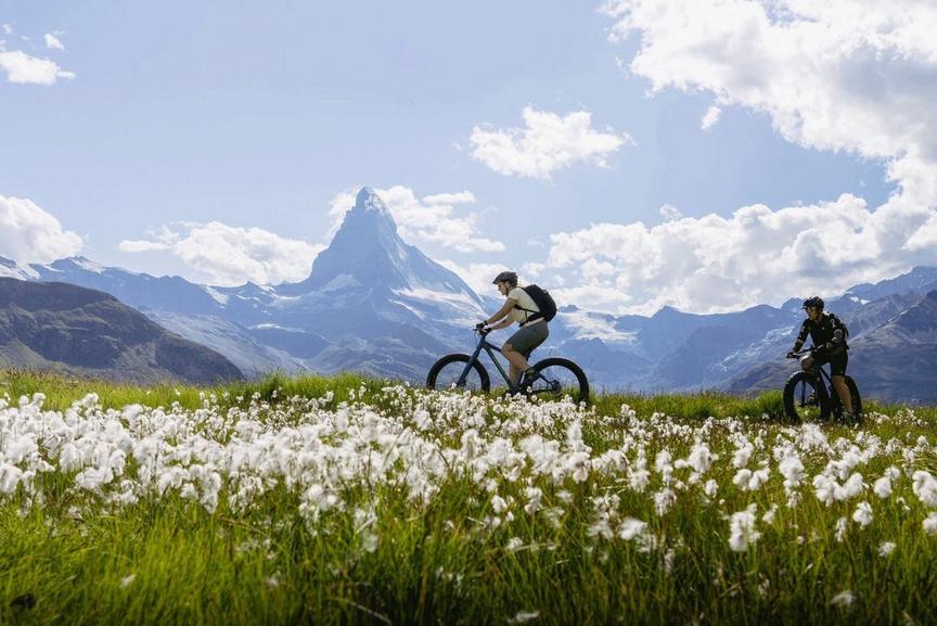 Stellisee Sunset e-Bike Tour