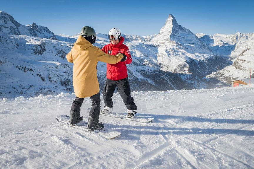 Gruppensnowboardunterricht - ZERMATTERS