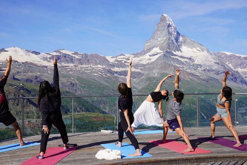 YOGA with PDS in Zermatt 