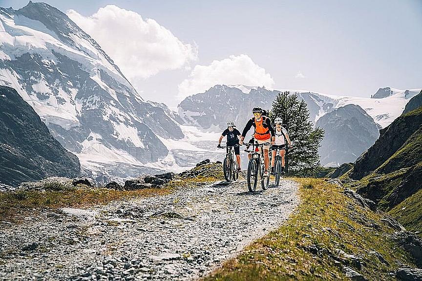 Bike Touch The Glacier - ZERMATTERS