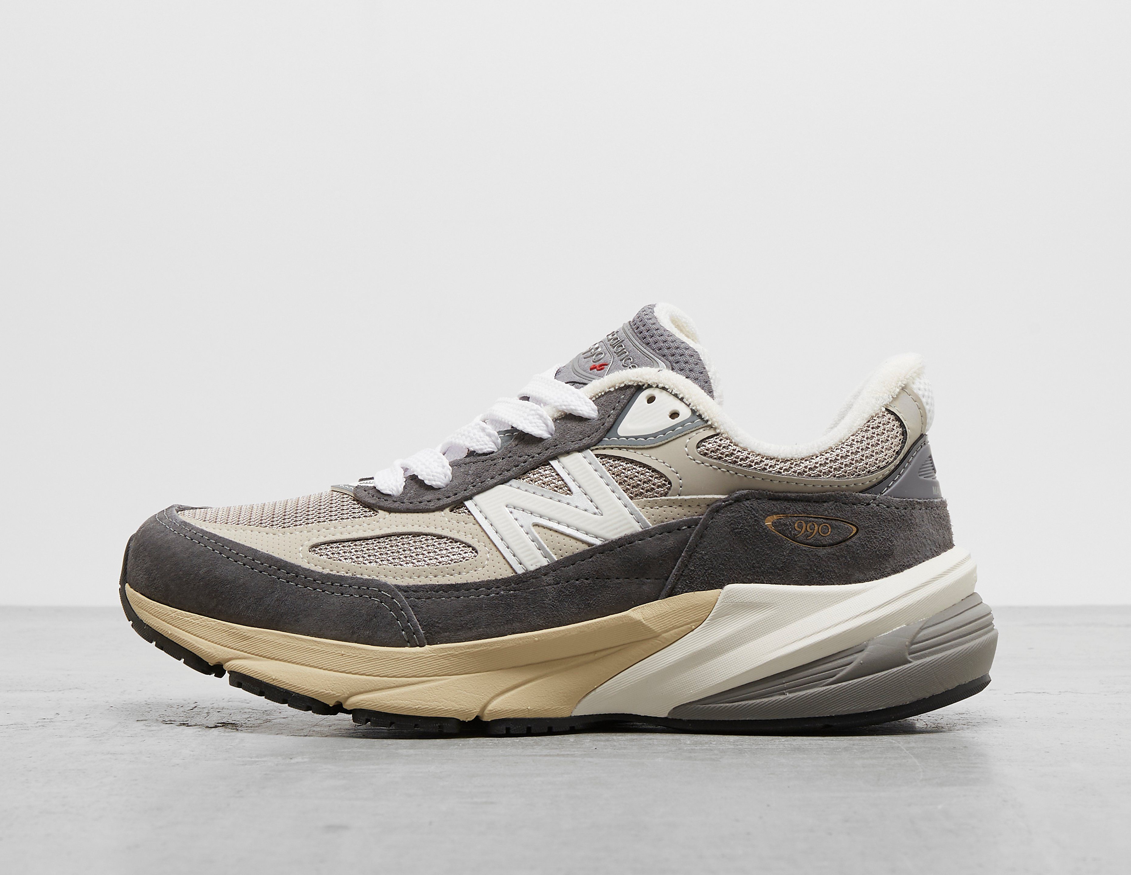 New Balance 990v6 Made In USA Dames, Grey
