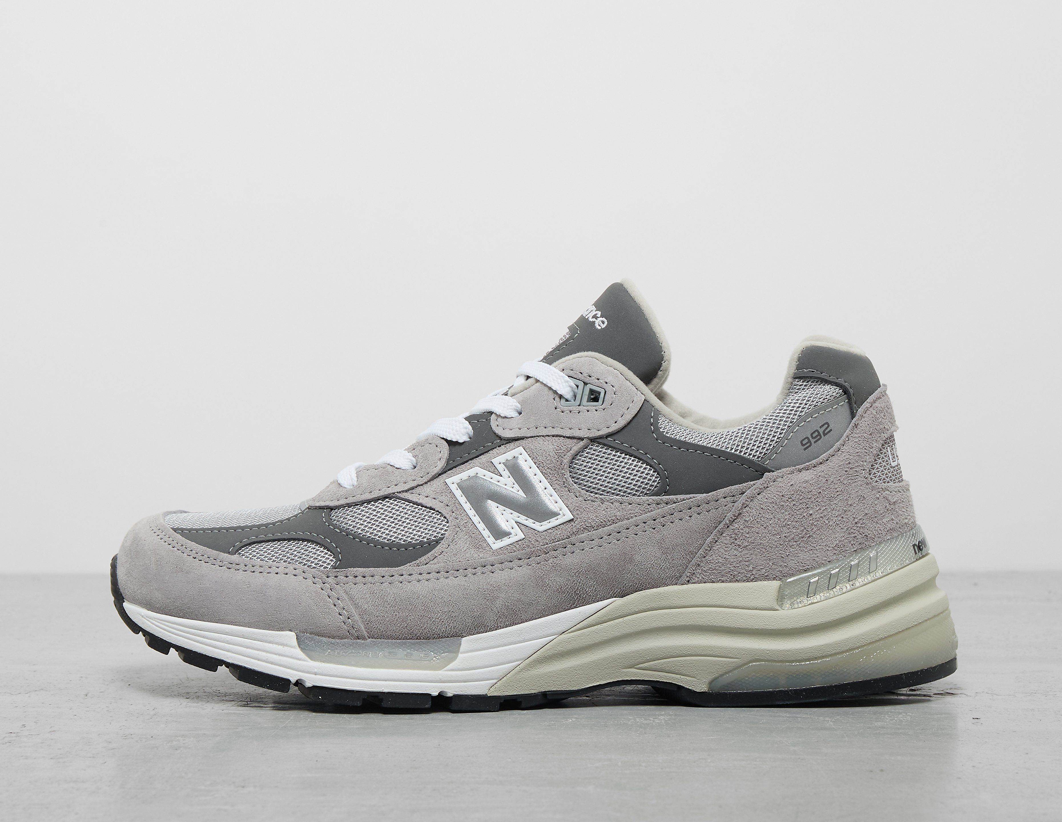 New Balance 992 Made In USA Women's, grijs