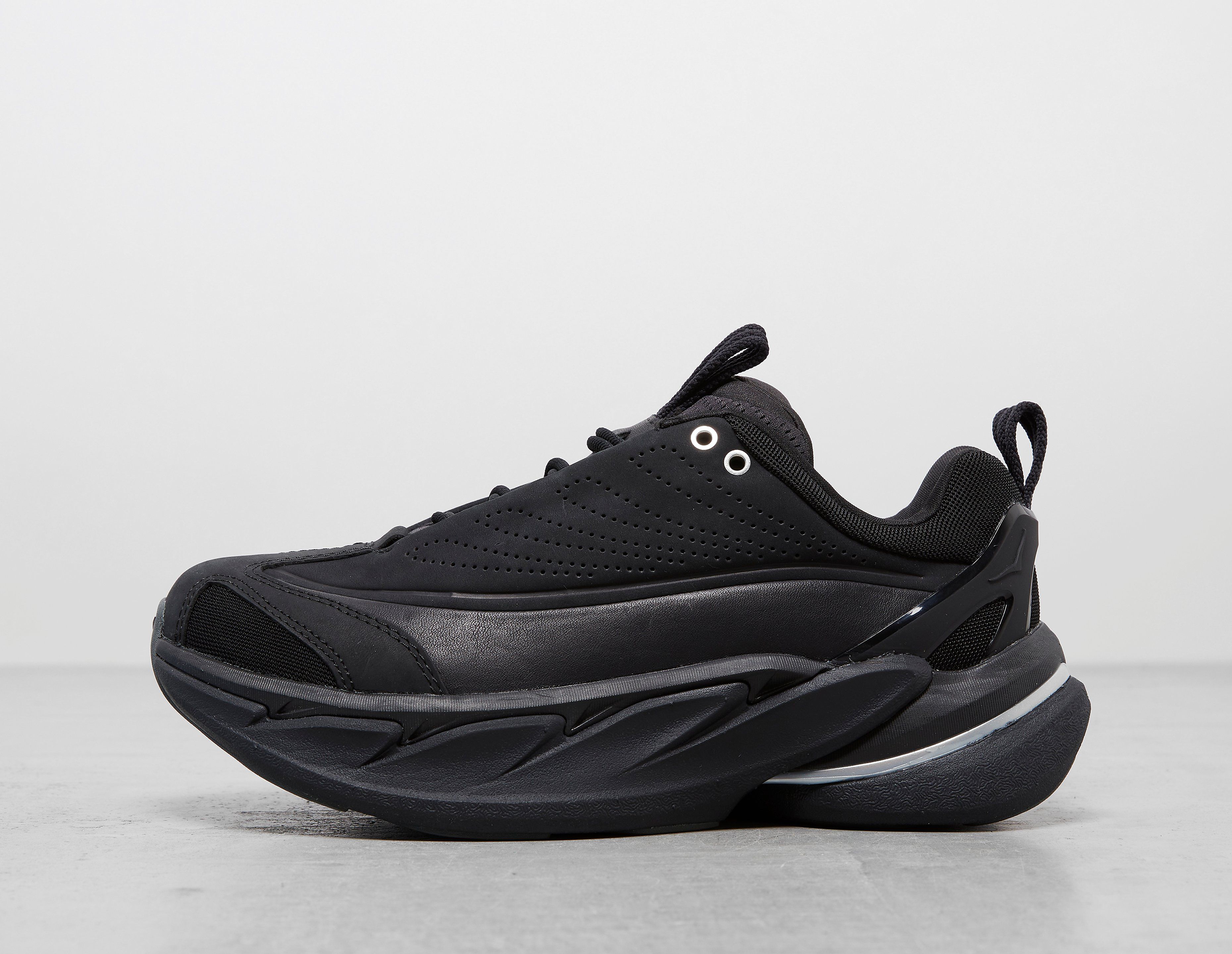 HOKA herensneaker zwart