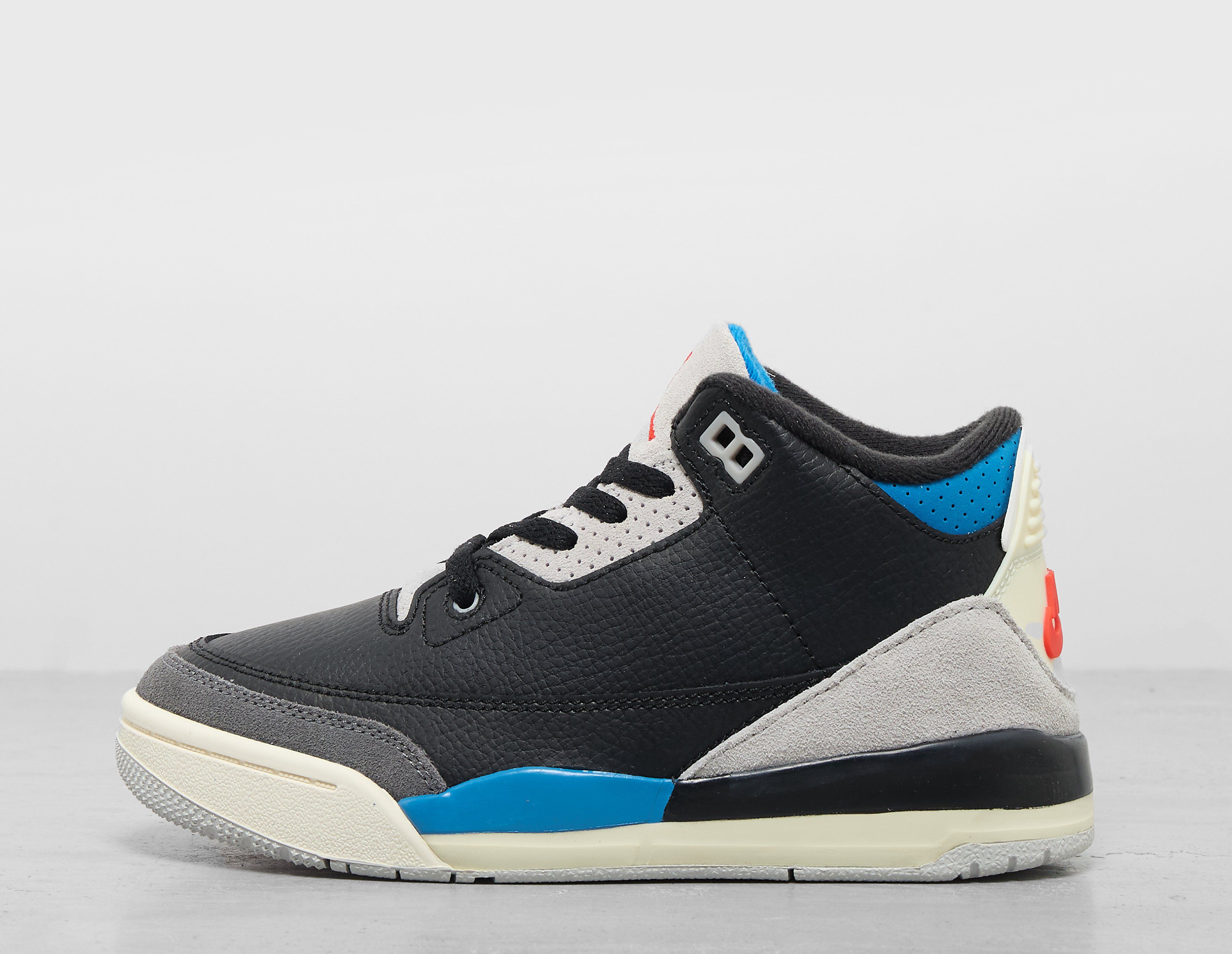 Jordan herensneaker zwart en grijs
